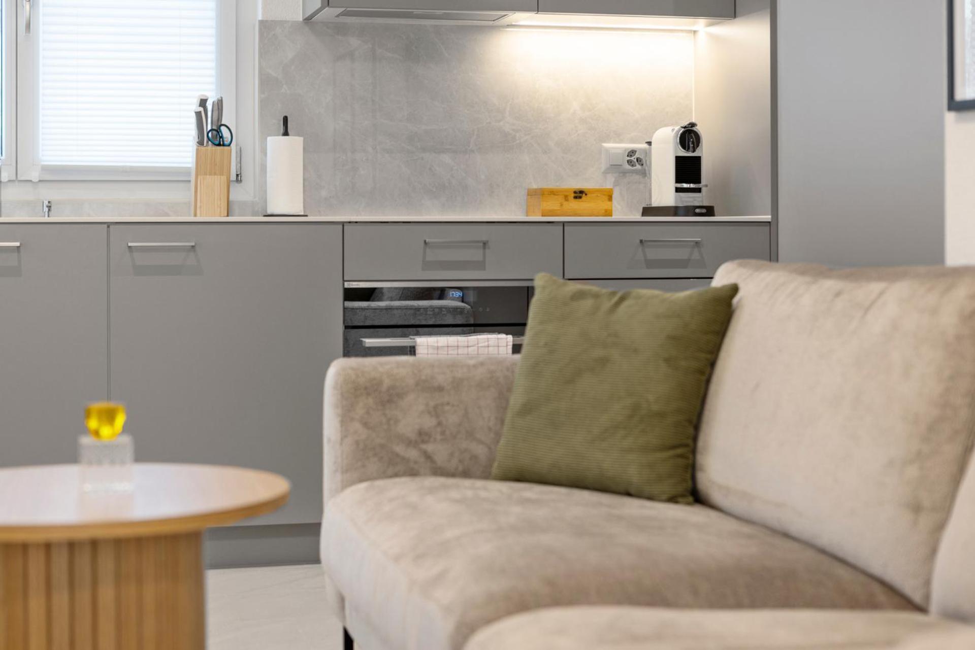 Stayy Flagship Limmattal - Contactless Check-In Schlieren Exterior foto