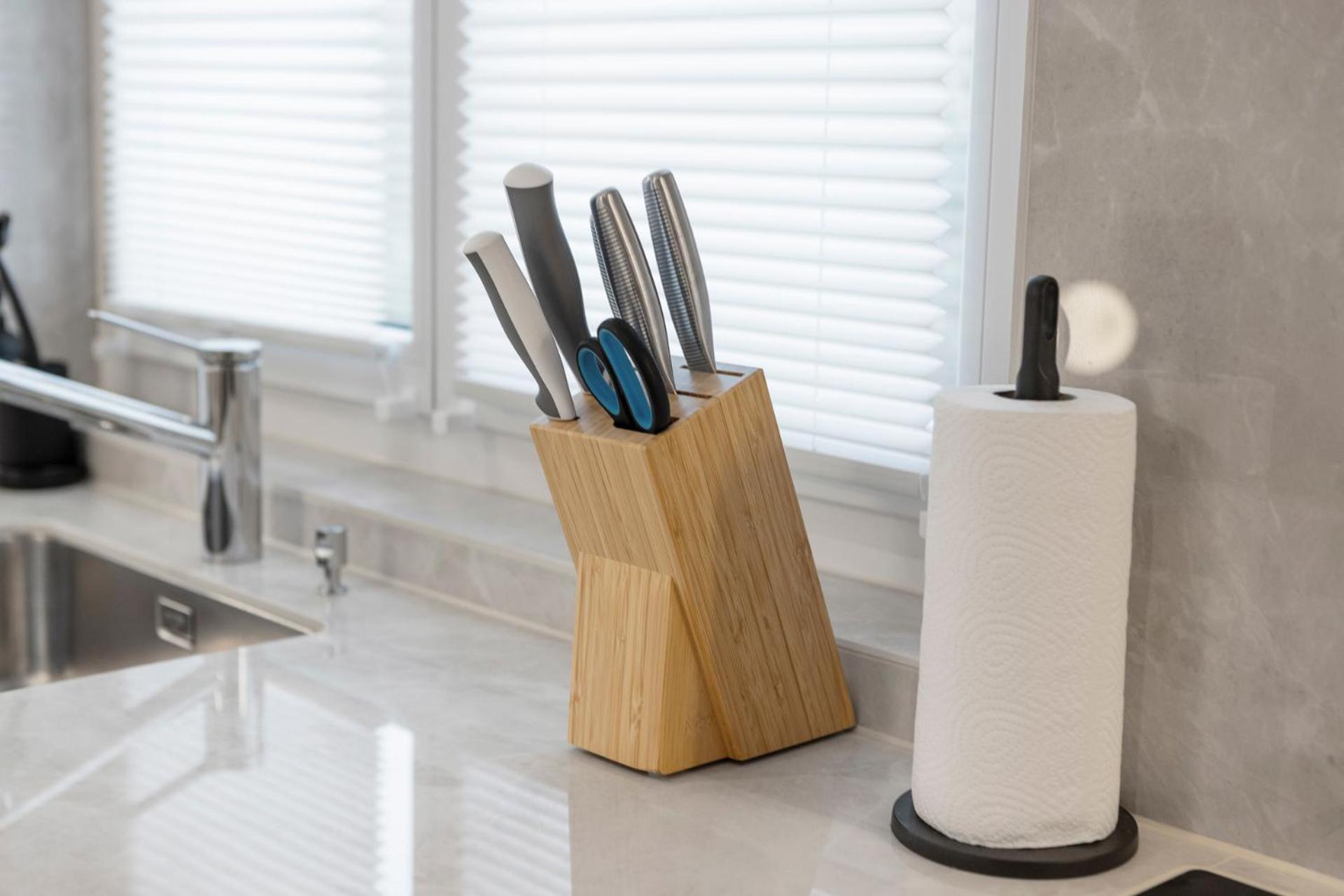 Stayy Flagship Limmattal - Contactless Check-In Schlieren Zimmer foto
