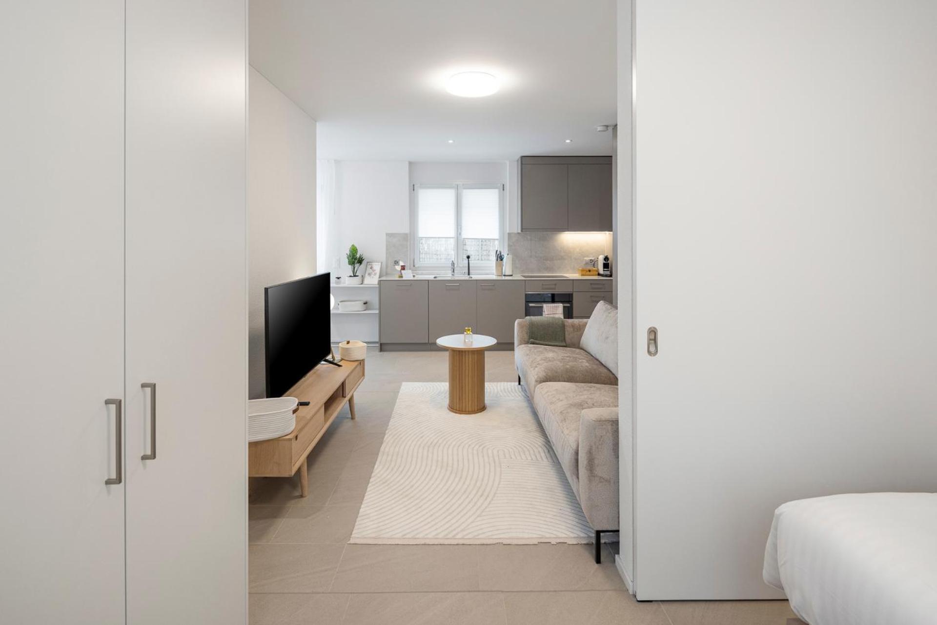 Stayy Flagship Limmattal - Contactless Check-In Schlieren Exterior foto