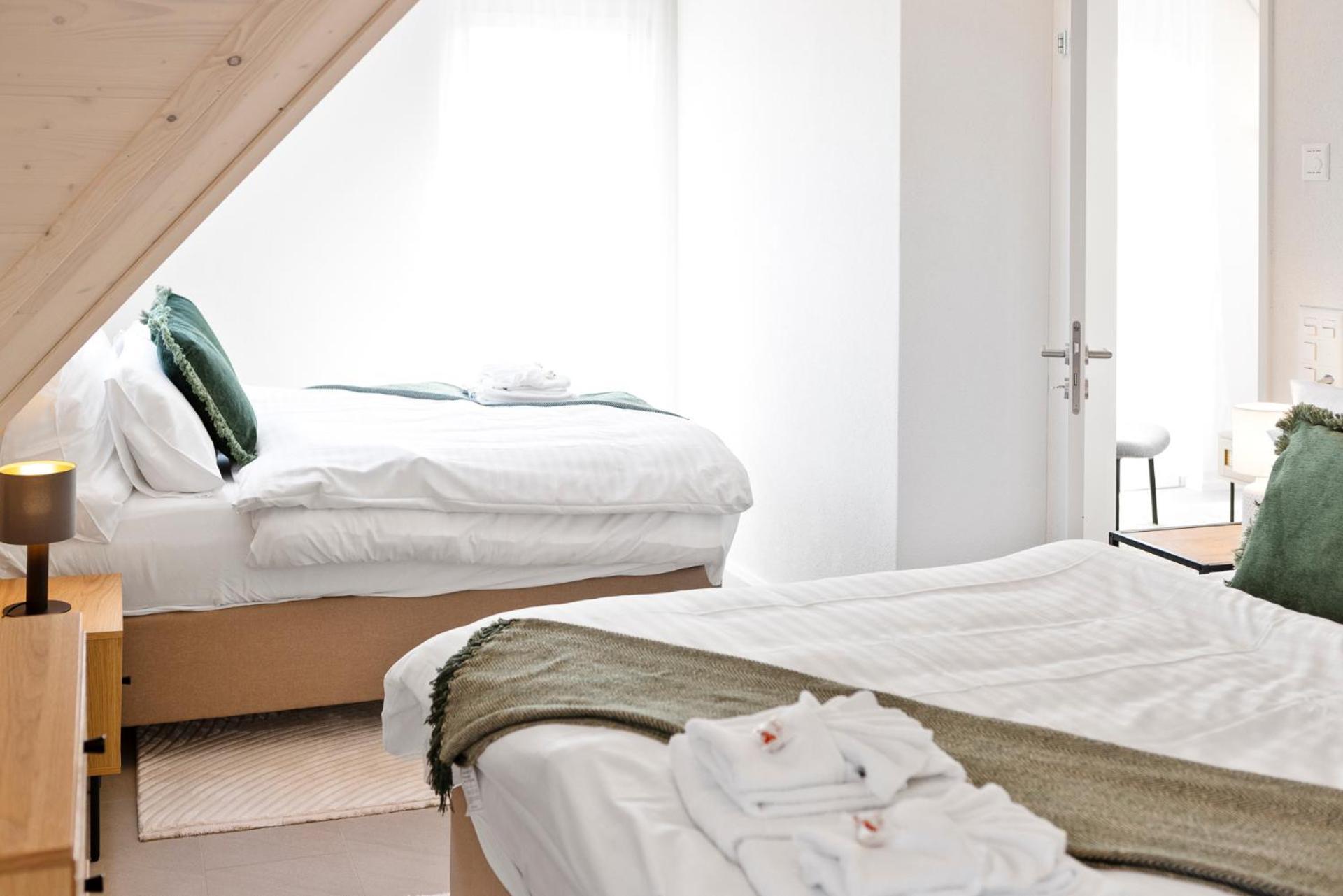 Stayy Flagship Limmattal - Contactless Check-In Schlieren Exterior foto